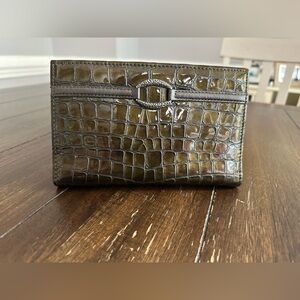 Brighton envelop organizer
Wallet